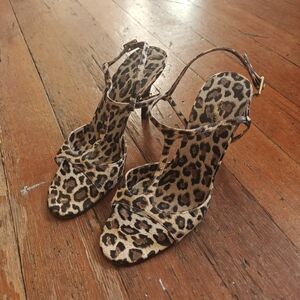 Dolce & Gabbana Leopard Print Heels